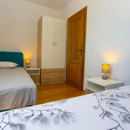 Ivica #6 Apartment Makarska
