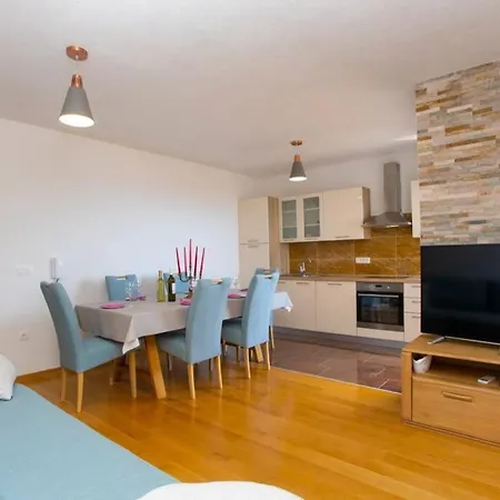 Apartment Ivica #6 Makarska